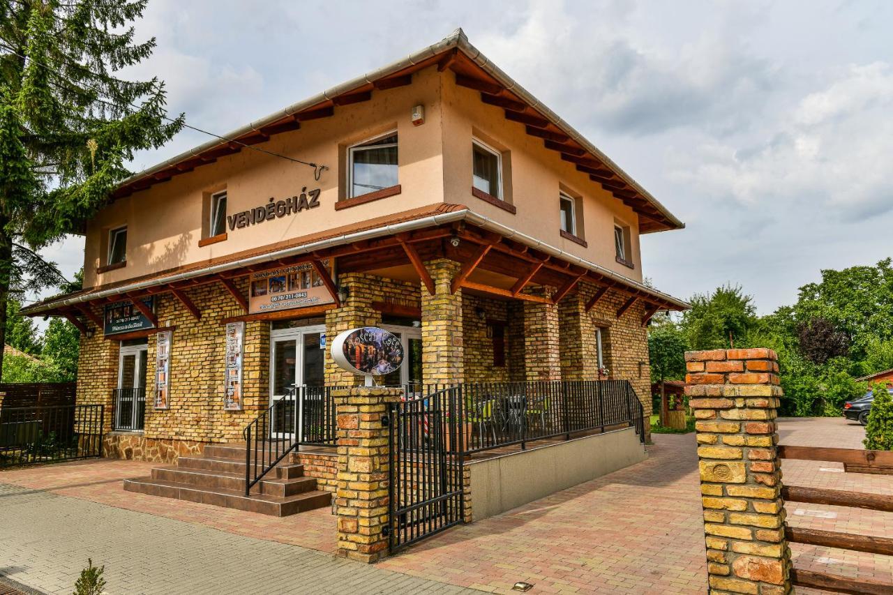 Toscan Panzio Gyál Exterior foto